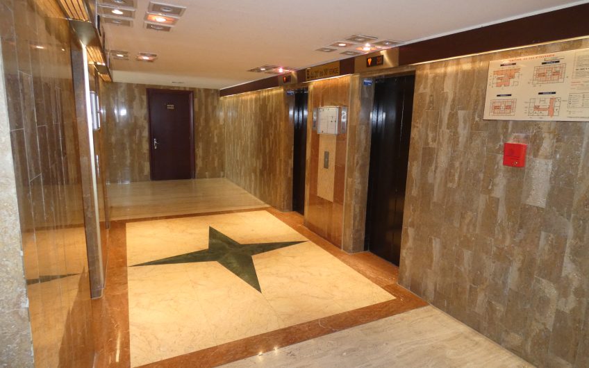 Face à la Butte-aux-Cailles, superbe duplex atypique – Paris 13ème