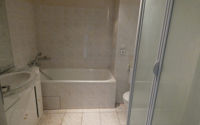 Face à la Butte-aux-Cailles, grand studio transformable en 2 pièces – Paris 13ème