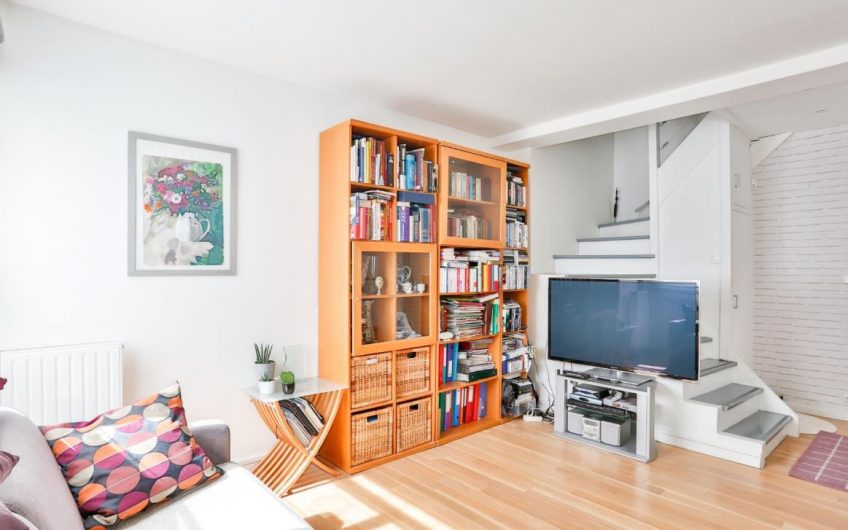 A vendre métro Volontaires : Appartement de 3 pièces en duplex – Paris 15ème