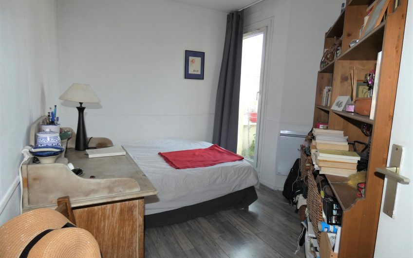 A vendre métro Mairie d’Issy : Appartement de 3-4 pièces au dernier étage – Issy-Les-Moulineaux